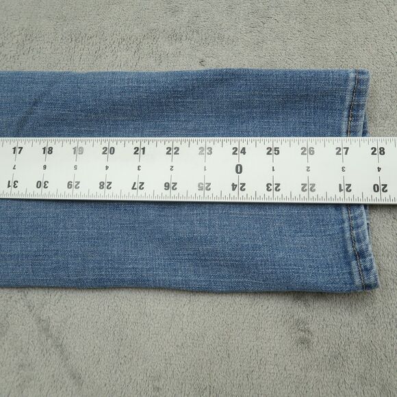 Levi's Jeans Womens Size 6S Blue Mid-Rise Classic Straight 28" Inseam Distressed - Picture 5 of 16